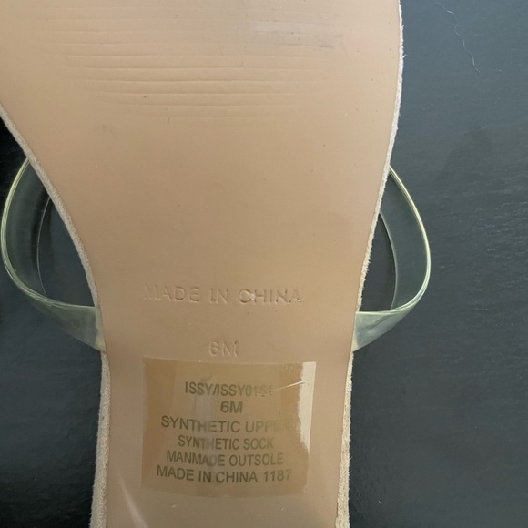 Steve Madden Issy Clear/Tan vinyl mules - Picture 9 of 9